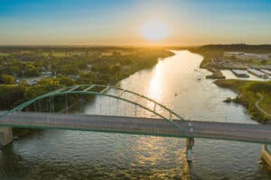 How Long is The Missouri River? photo