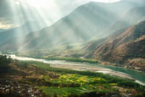 Discover The 12 Longest Rivers in Asia Picture