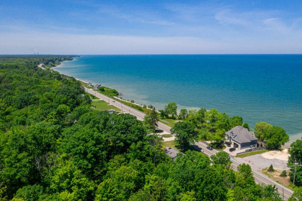Beautiful,Aerial,View,Of,Lake,Erie,Shoreline