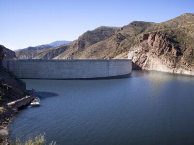 A Discover the Oldest Artificial Lake in Arizona