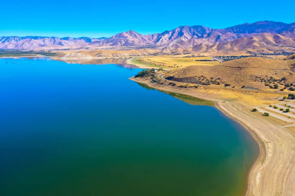 Biggest Lake In California