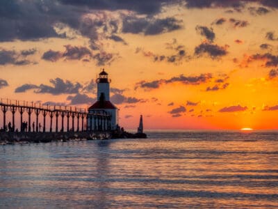 A The 12 Best Islands in the Great Lakes for Boating, Camping, and More!