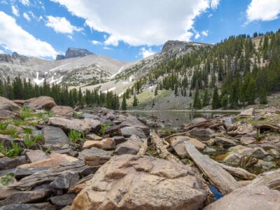 A Discover the Least Crowded National Parks in Summer