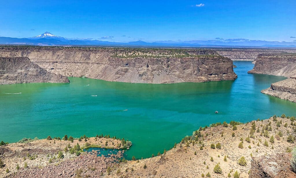 Lake Billy Chinook Oregon