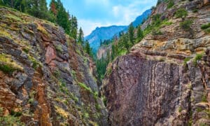 10 Amazing Waterfalls in Colorado Picture