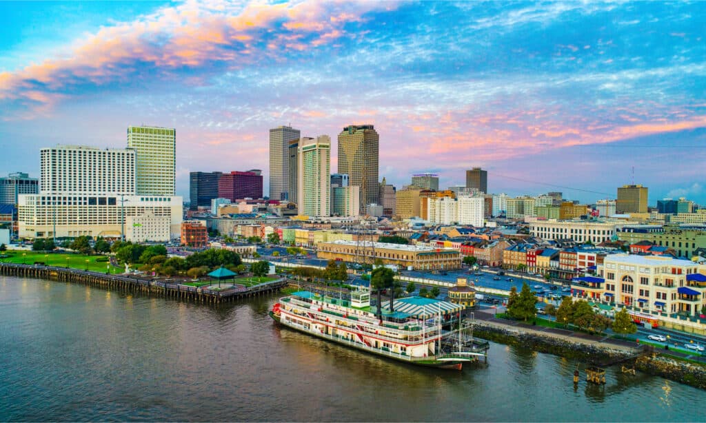 Mississippi River running through New Orleans