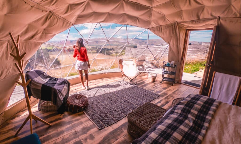 Glamping in Desert