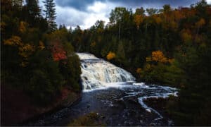 10 Breathtaking Waterfalls in Wisconsin Picture