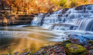 10 Incredible Waterfalls in Tennessee Picture