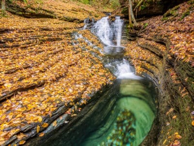 A 10 Of The Most Beautiful Waterfalls in Virginia