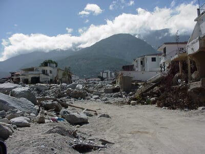 A Earth’s Largest Mudslides and the Destruction They Caused