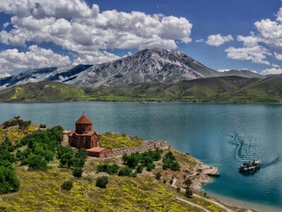 A 10 Stunning Mountains In Turkey