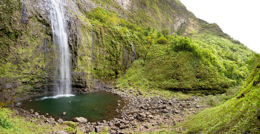 The,Famous,Hanakapi'ai,Falls,In,Kauai,,Hawaii.