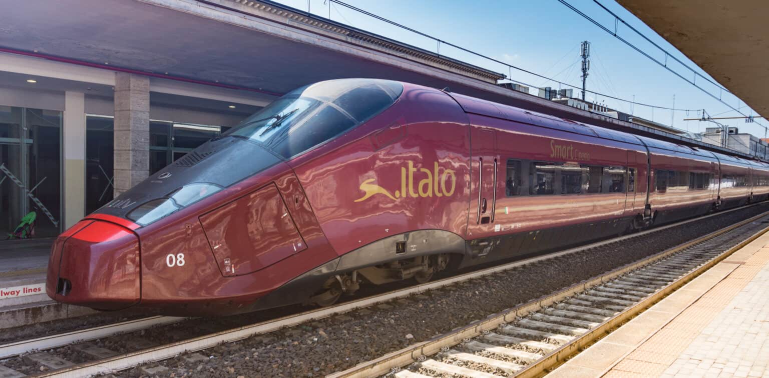 The 6 Most Futuristic Trains Running in the World - A-Z Animals