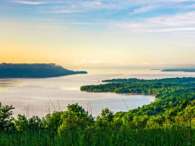 A Discover the 8 Biggest Elevation Drops on the Mississippi River