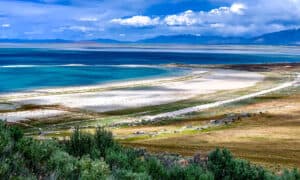Is Great Salt Lake Drying Up in 2023? Discover the Facts and Experts’ Predictions Picture