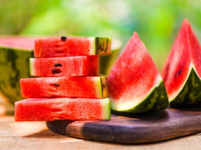 A Discover the 4 Different Colors Of Watermelon (Rarest to Most Common)