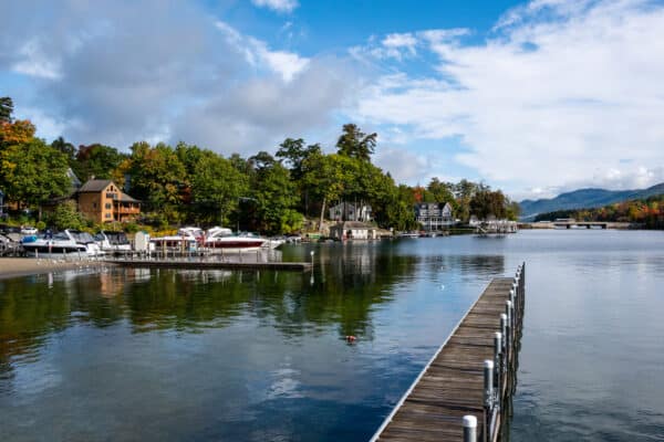 9 Crazy Lakes You Can't Swim In - A-Z Animals