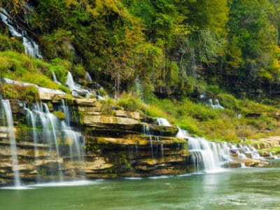 A 8 Beautiful Spots to Watch Tennessee Fall Foliage This Week