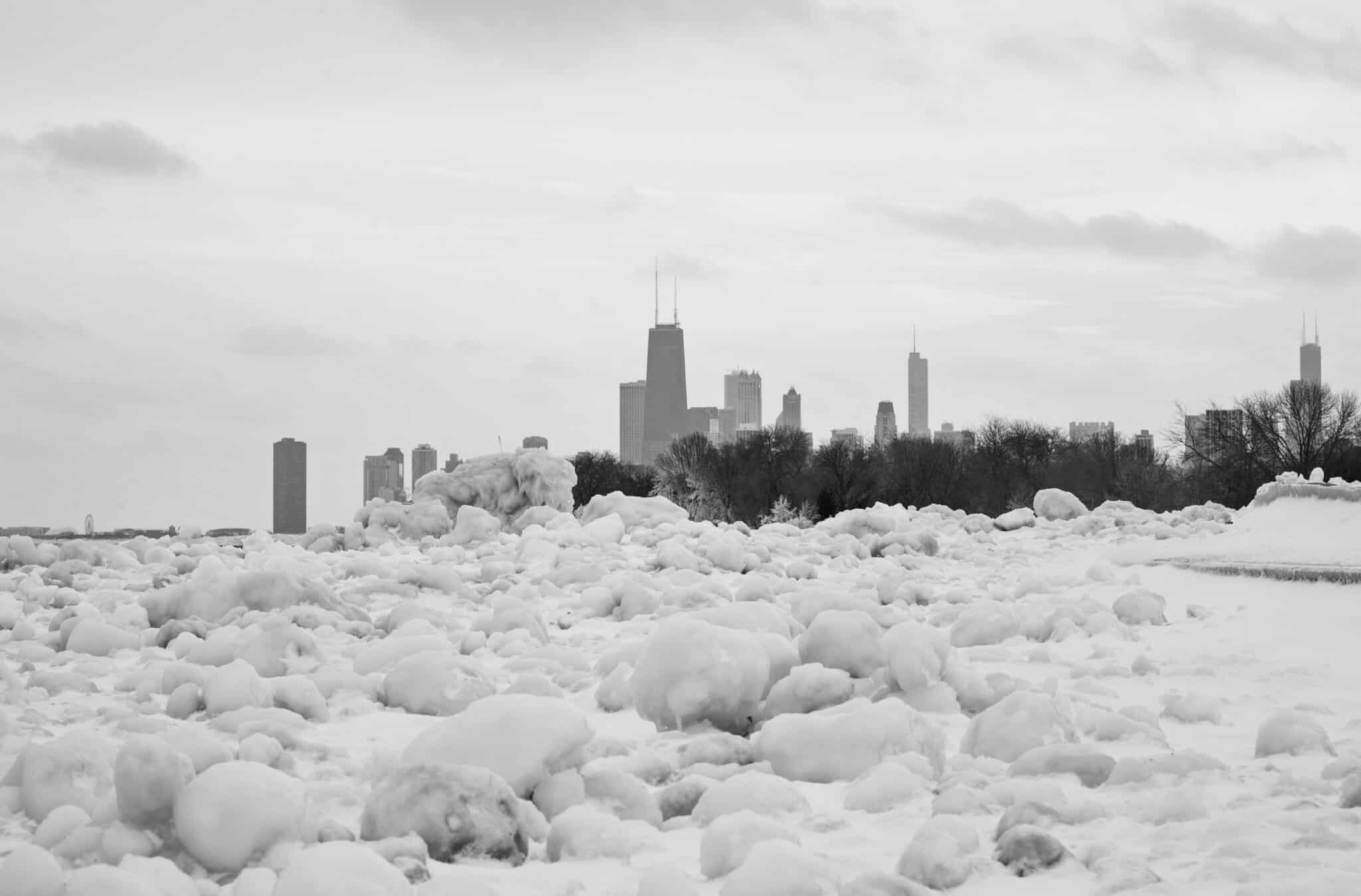 First Snow in Illinois The Earliest & Latest First Snows on Record A