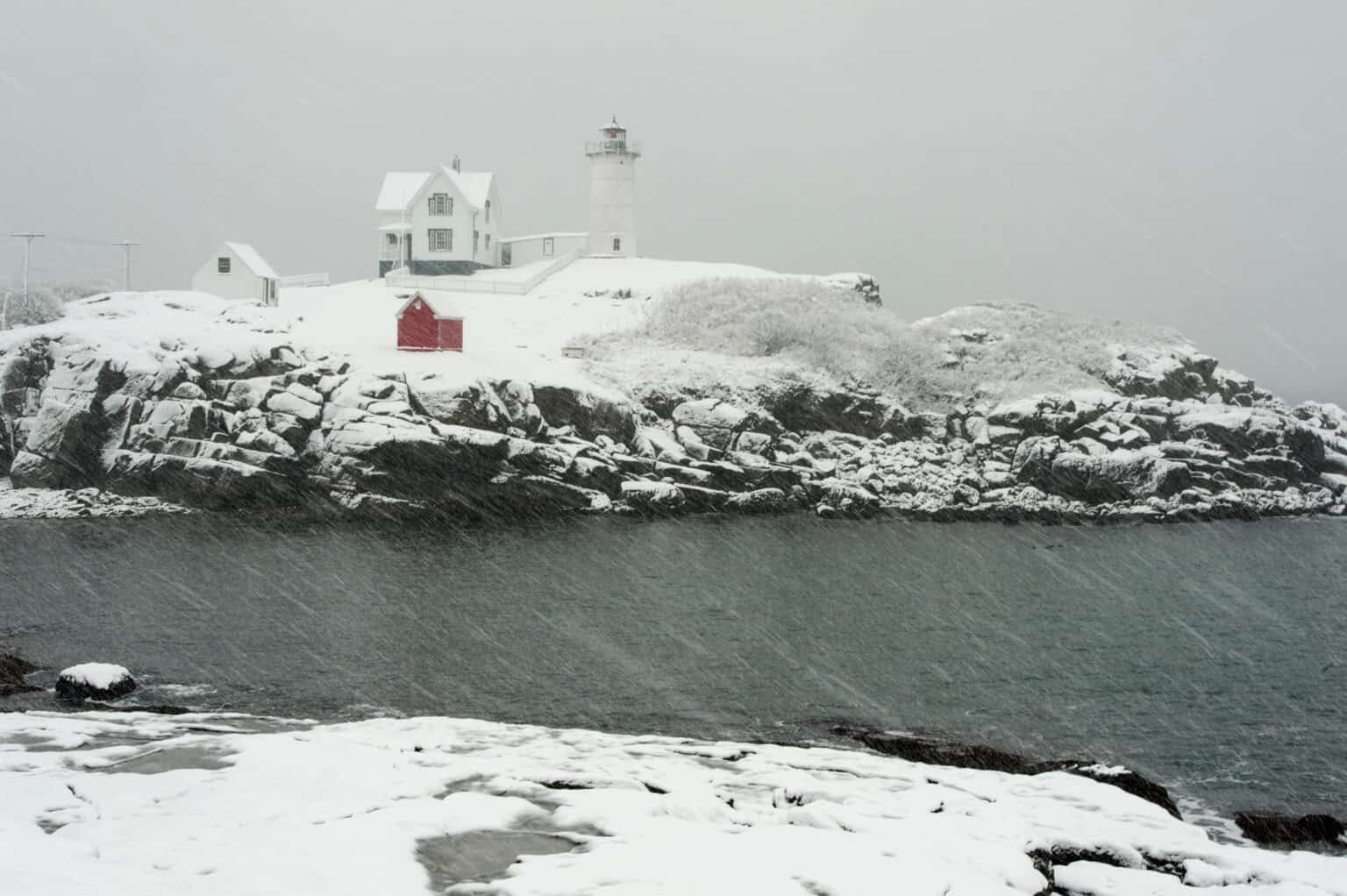First Snow in Maine The Earliest & Latest First Snows on Record AZ