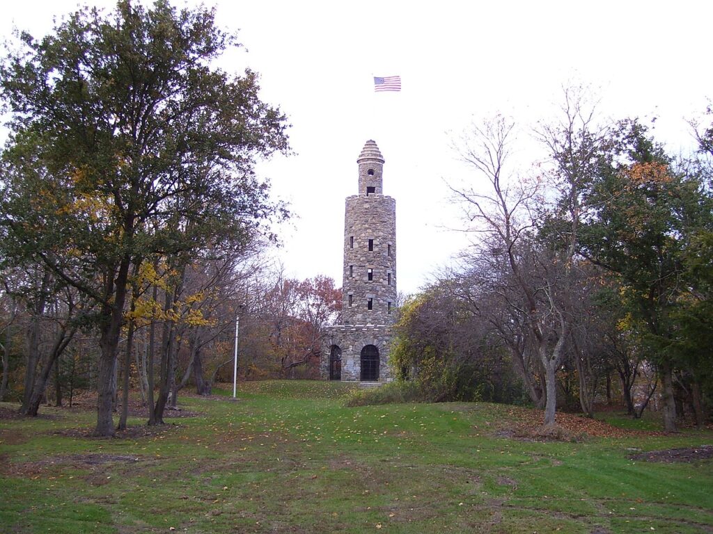 Miantonomi Memorial Park 