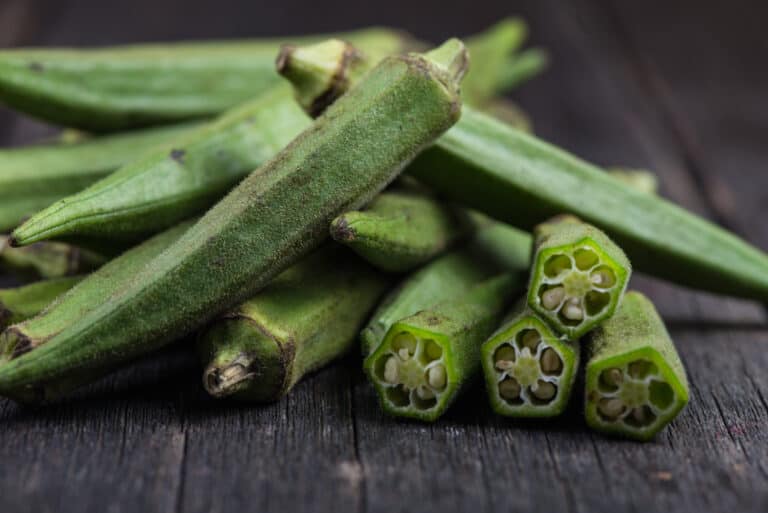 Raw okra