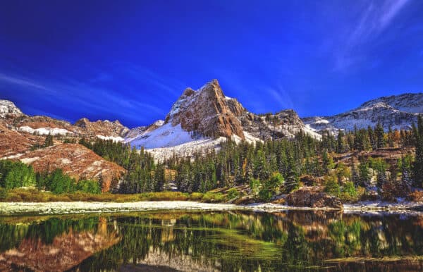 The 12 Most Beautiful Mountain Lakes In The United States