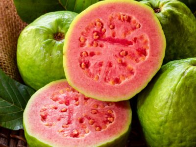A Guava vs. Passion Fruit: What’s the Difference?