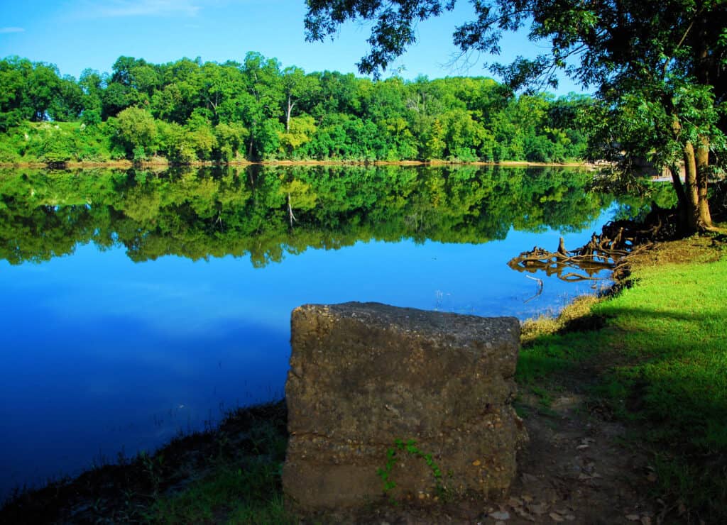 Alabama - US State, River, Flowing, Gulf Coast States, Horizontal