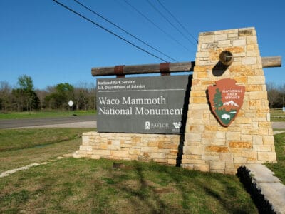 A 2 National Monuments in Texas