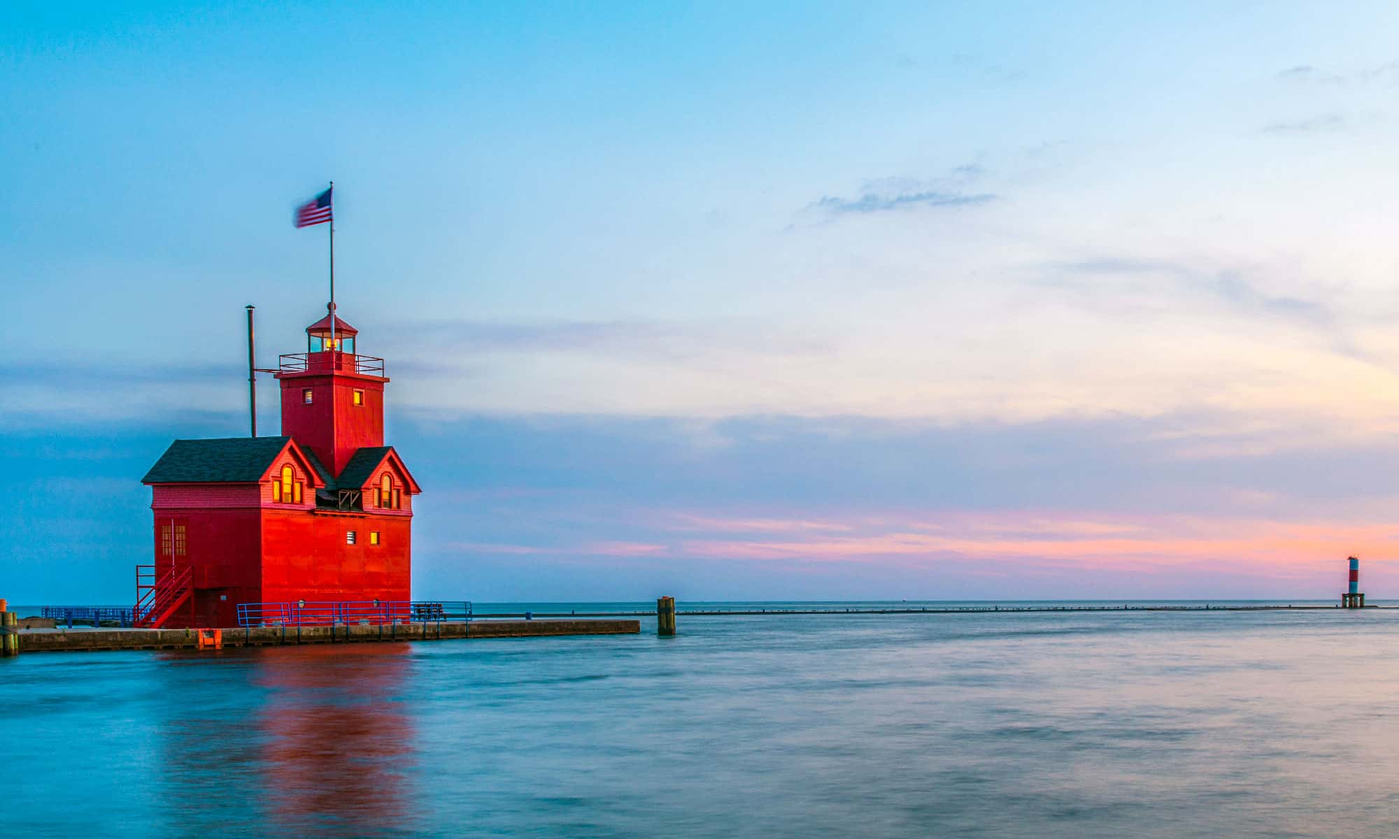 lighthouse tour around lake michigan