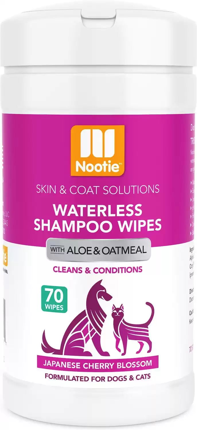 Nootie Waterless Shampoo Wipes for Dogs & Cats