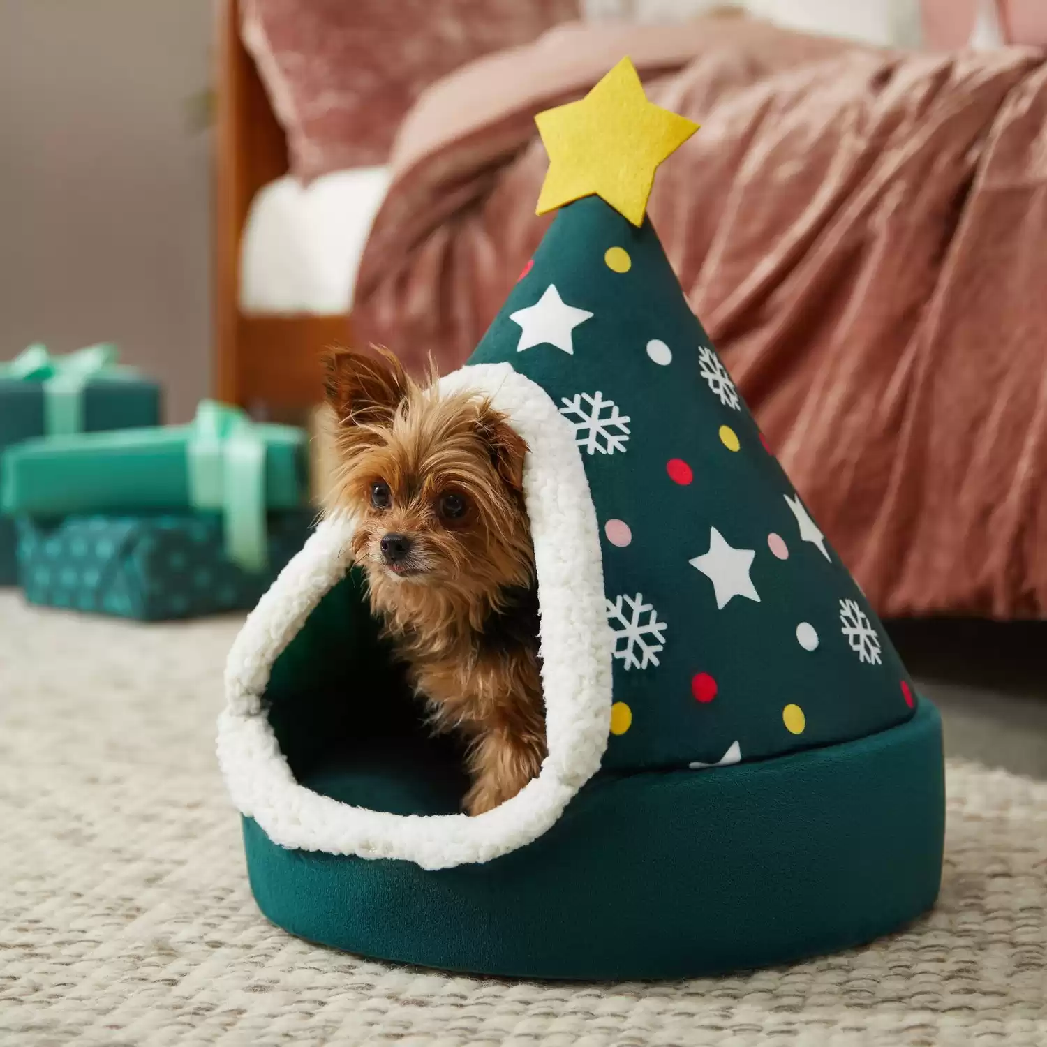Frisco Holiday Dog Christmas Tree Bed