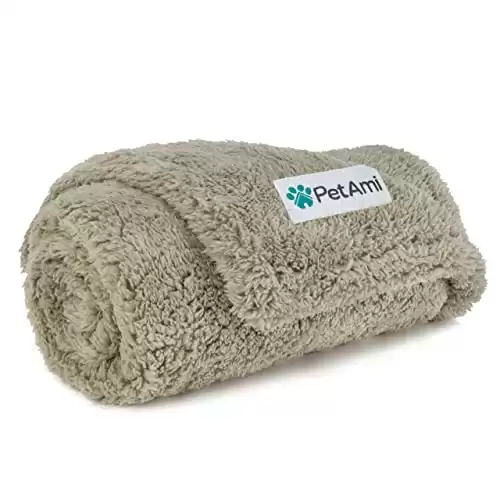 PetAmi Fluffy Fleece Dog Blanket