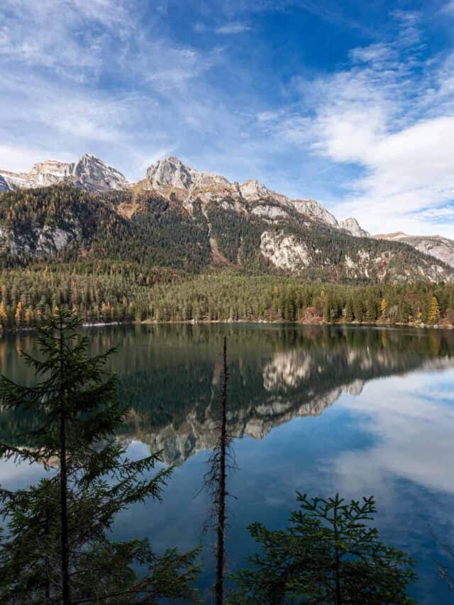 Lago di Tovel - Beautiful Lake in Italian Alps Trentino-Alto Adige