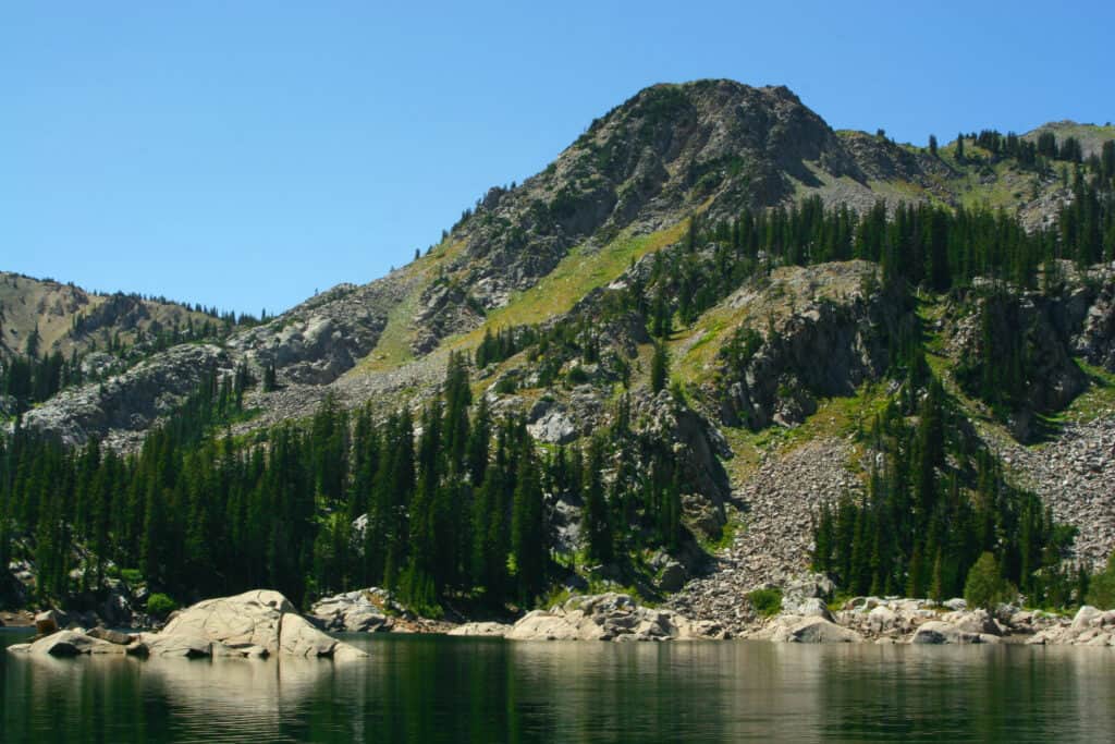 Lake Mary, Utah in the fall.