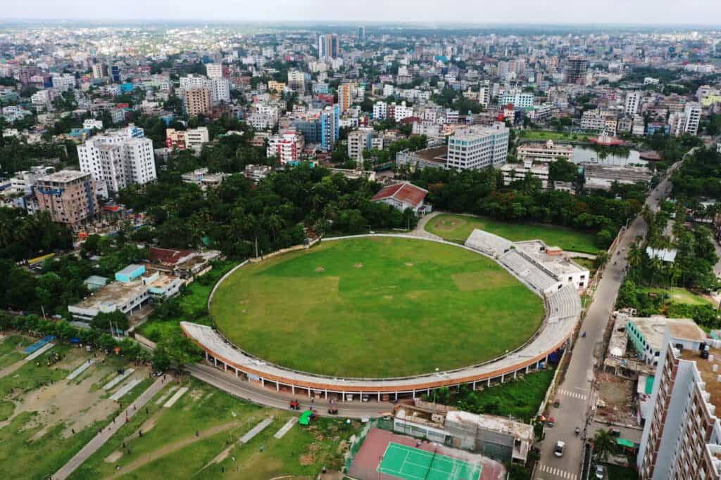 Khulna is situated a mere 29 1/2 feet above the sea's surface.