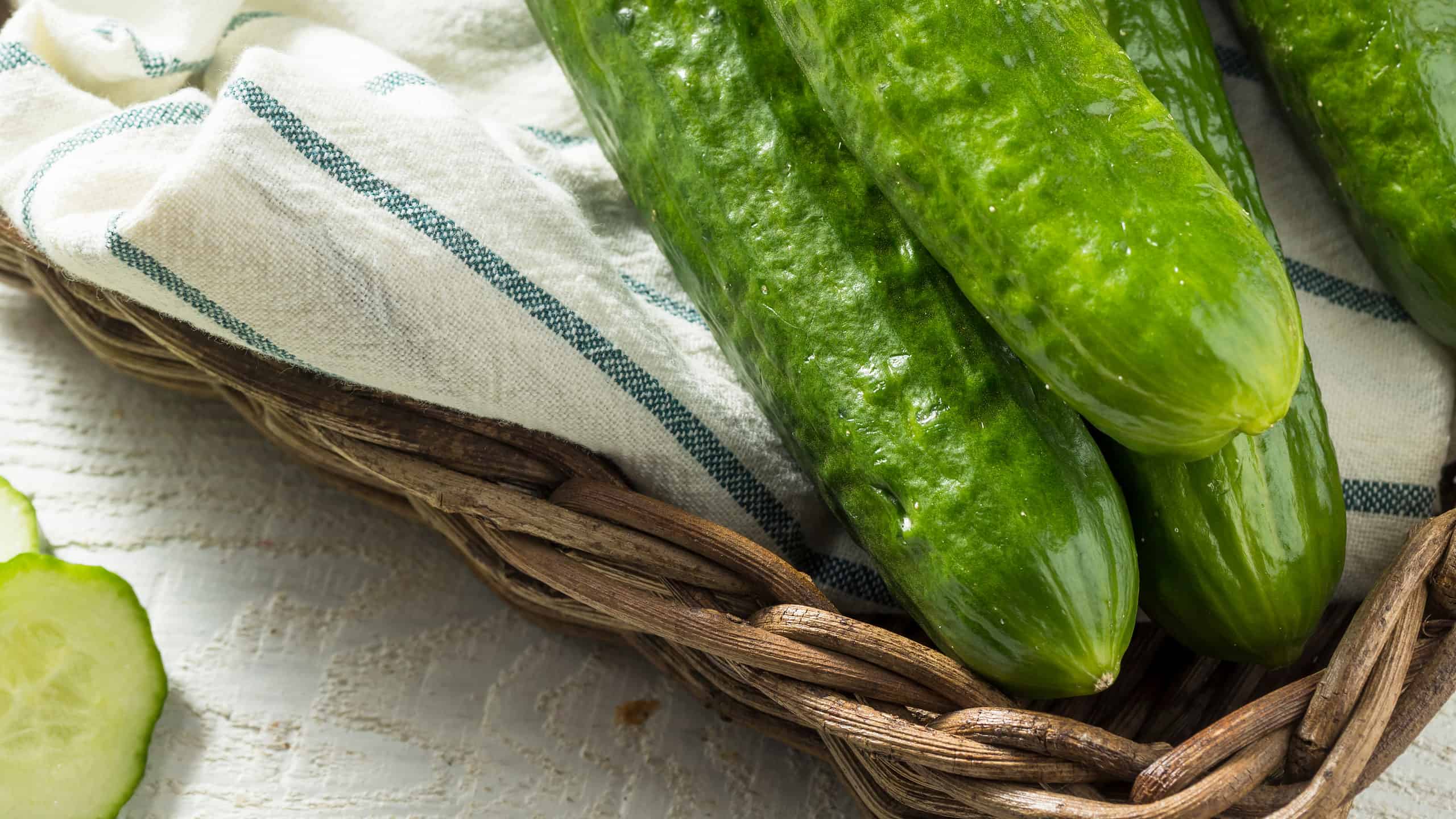 Here's The Difference Between Persian Cucumbers And English Cucumbers