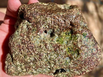 A 5 Incredible Findings From the Oldest Meteorite Ever Found