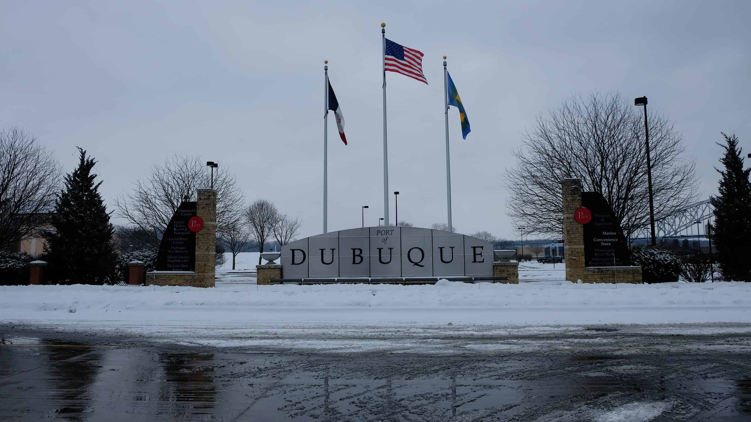 Dubuque Iowa sign