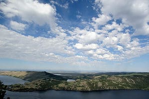 Discover the Deepest Lake in Wyoming Picture