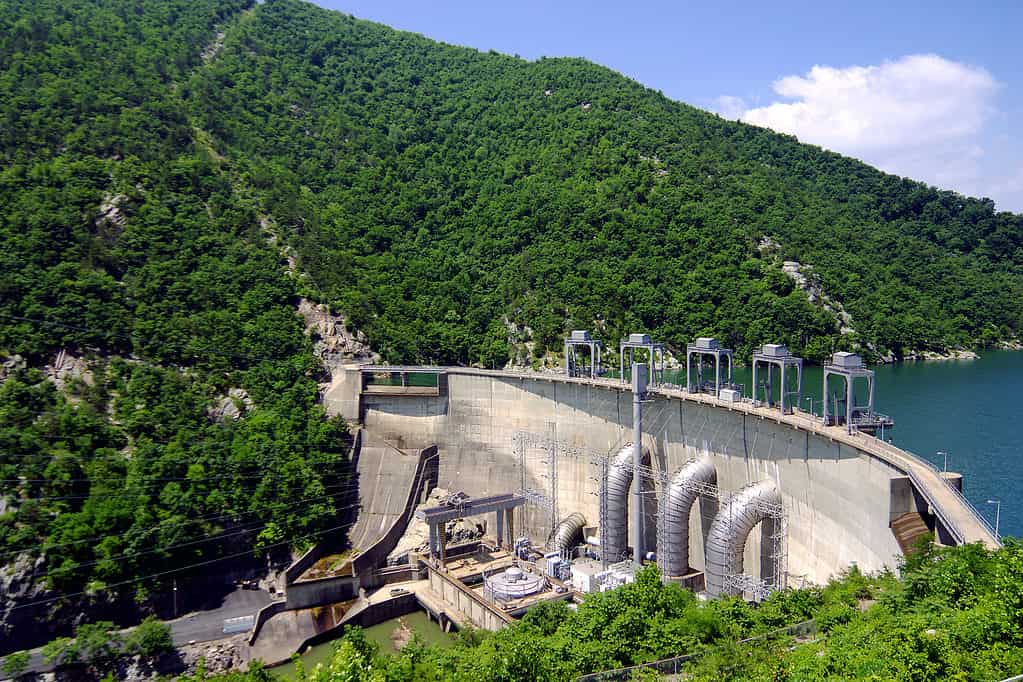 Smith Mountain Lake dam in Virginia