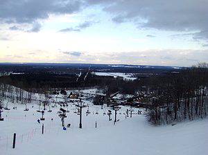 Best Skiing In Michigan: Guide For Best Resorts and Dates for Peak Snow Conditions Picture
