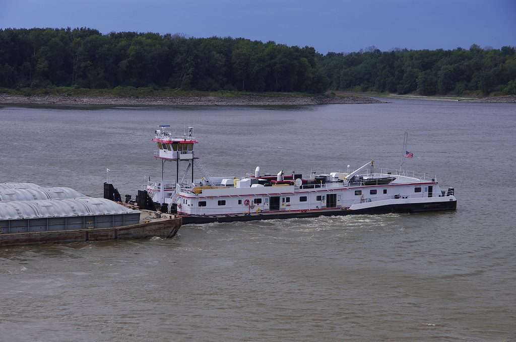 River Barge Tug