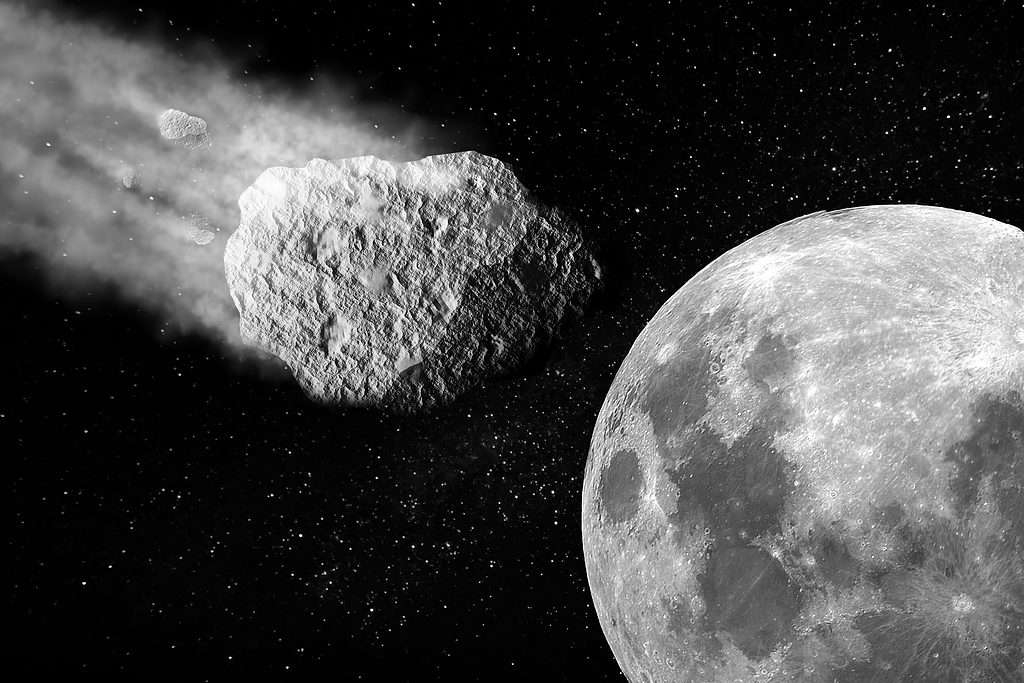 An asteroid is about to hit the Moon