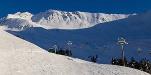 Best Skiing In Alaska: Guide For Best Mountains and Dates for Prime Snow Conditions Picture