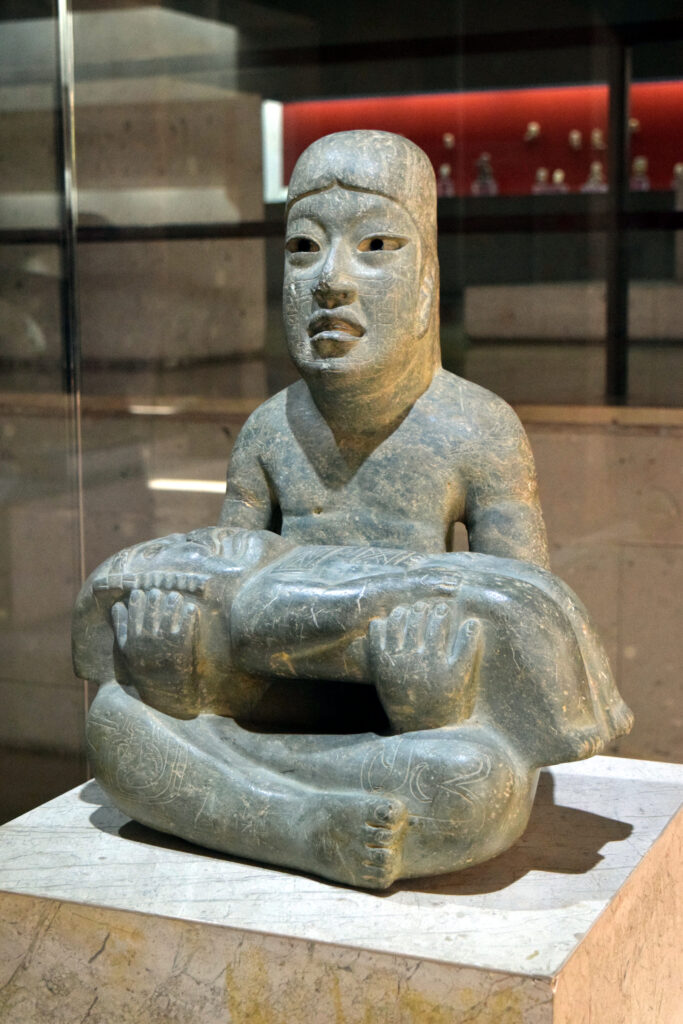 El Señor de las Limas, the largest known greenstone sculpture, Xalapa Museum