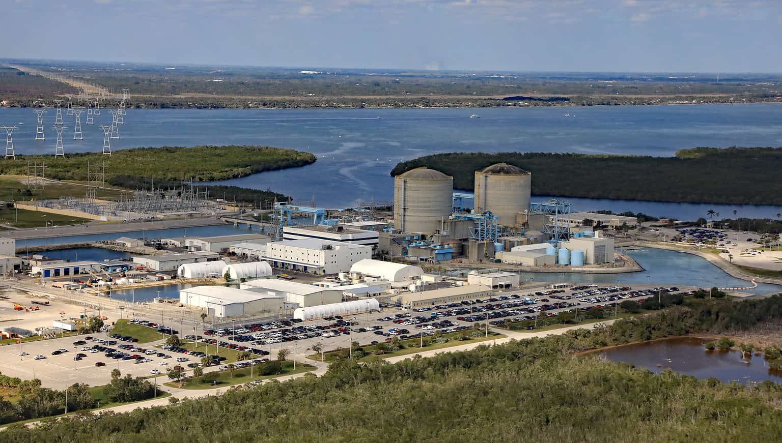 Discover The Largest Nuclear Power Plant In Florida And What Lives   St. Lucie 02 1536x872 