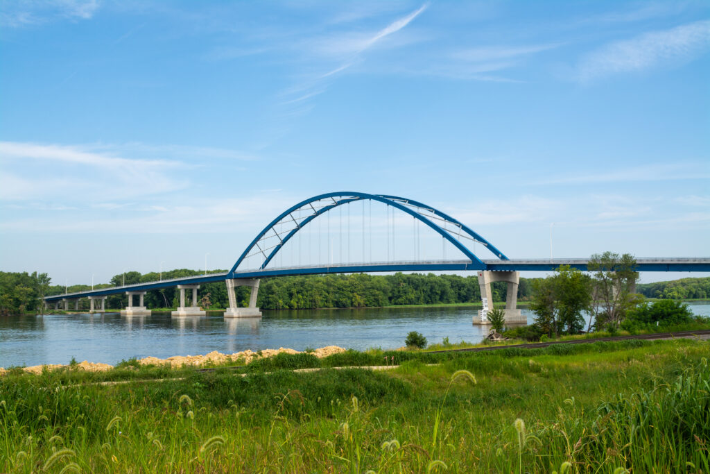 Savanna-Sabula Bridge over the Mississippi River.  Savanna, Illinois, USA